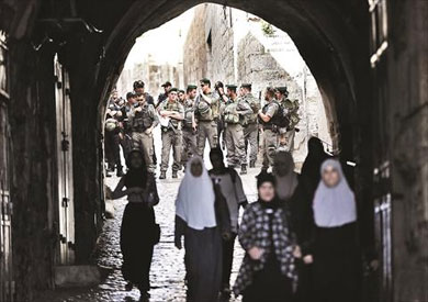 انتشار مكثف لقوات الاحتلال بالبلدة القديمة